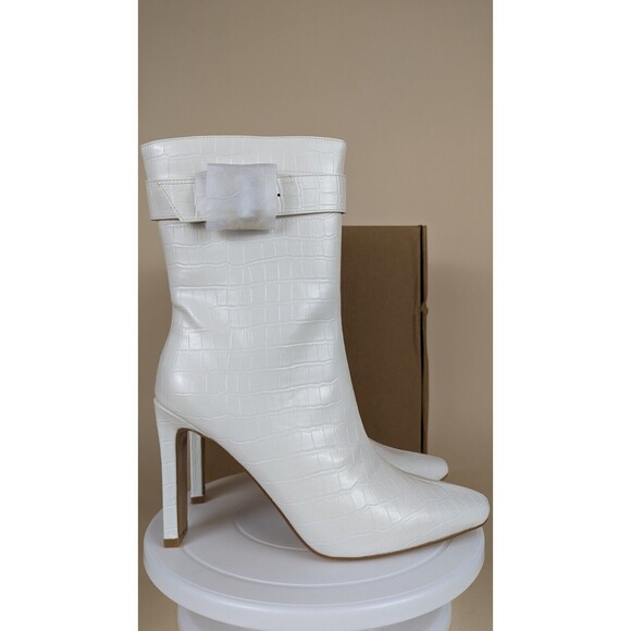 Journee Collection Elanie Heeled Boots Womens 9.5 M White Faux Croc Shoes NWB - Picture 10 of 15